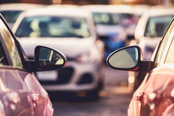 Les meilleures astuces pour entretenir votre voiture